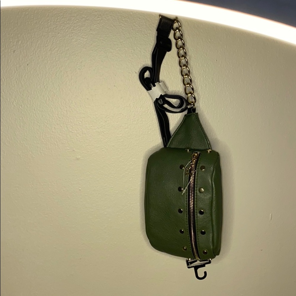 crossbody